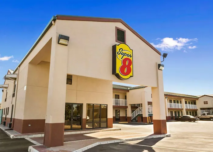 Super 8 By Wyndham Hattiesburg North - University Area